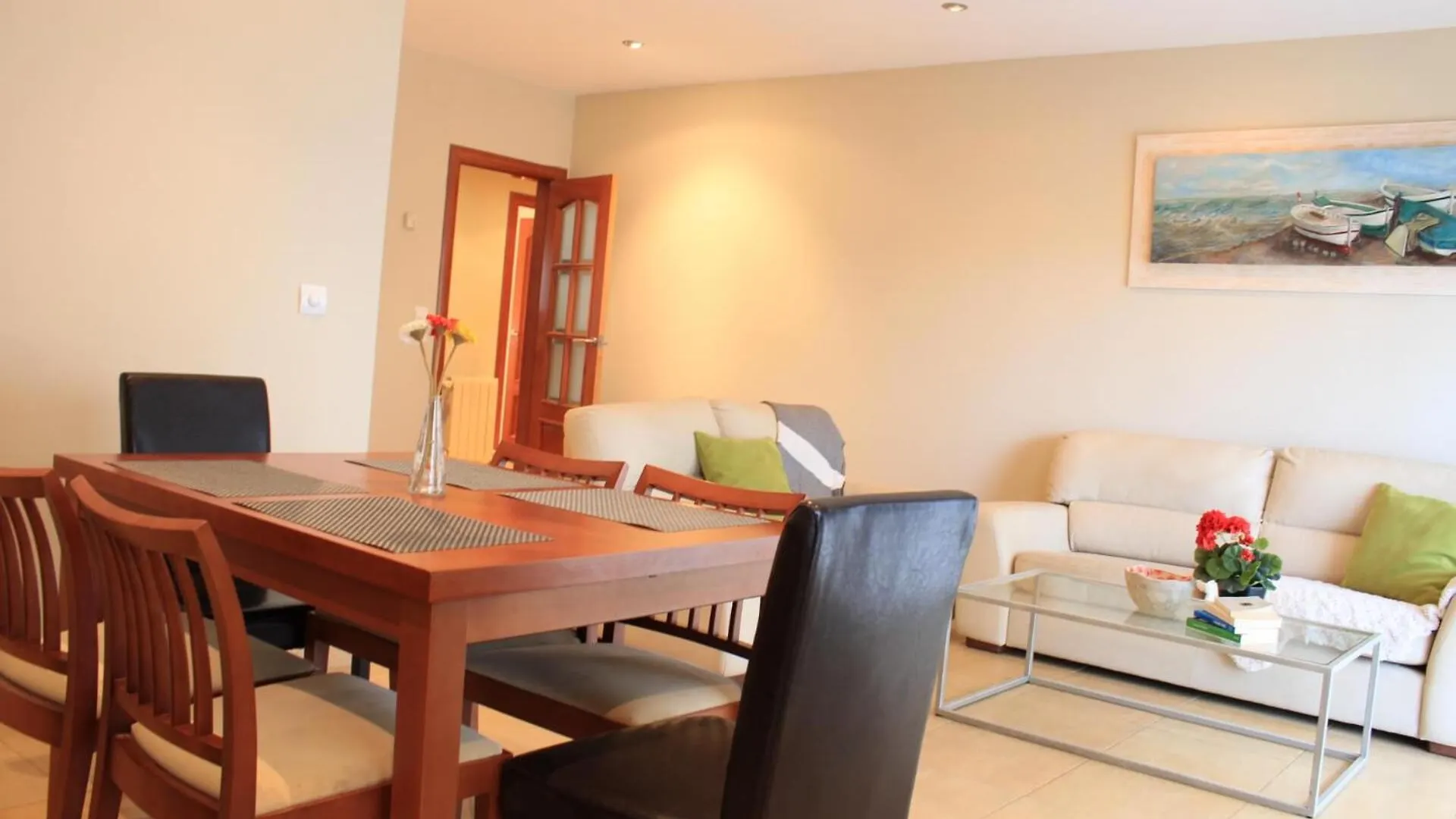 Apartamento Sitges Can Robert 0*,  Spain